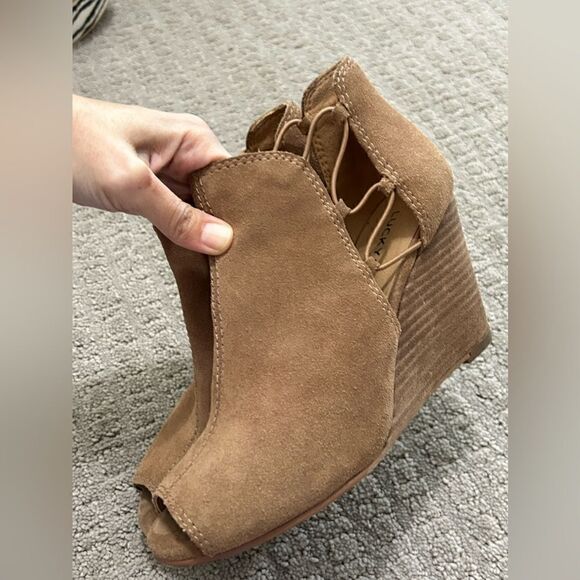 Lucky Brand Carmel Brown Suede Peep Toe Wedge Booties - Picture 6 of 12